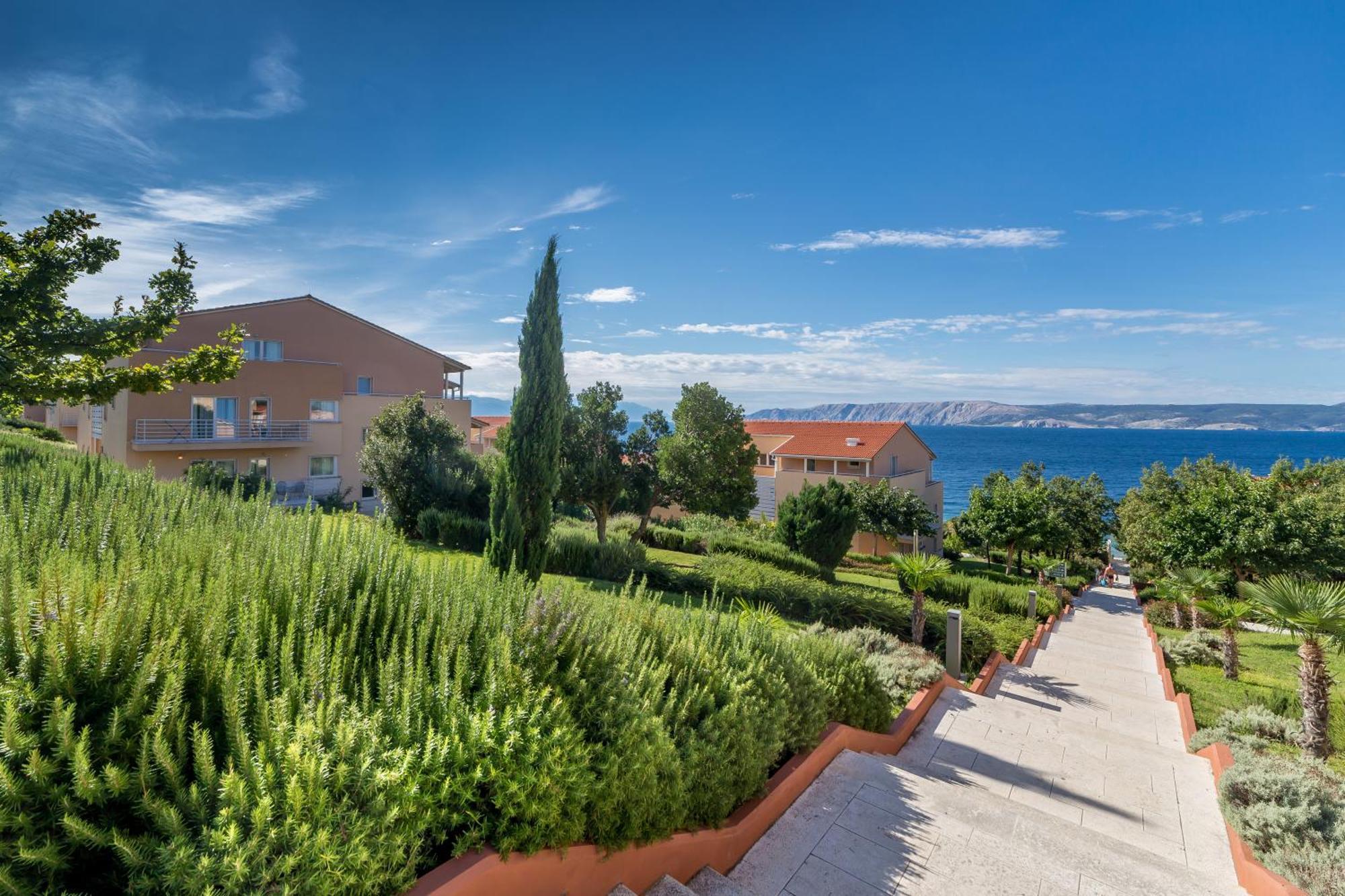 Apartments Grand Novi Vinodolski Resort Eksteriør billede