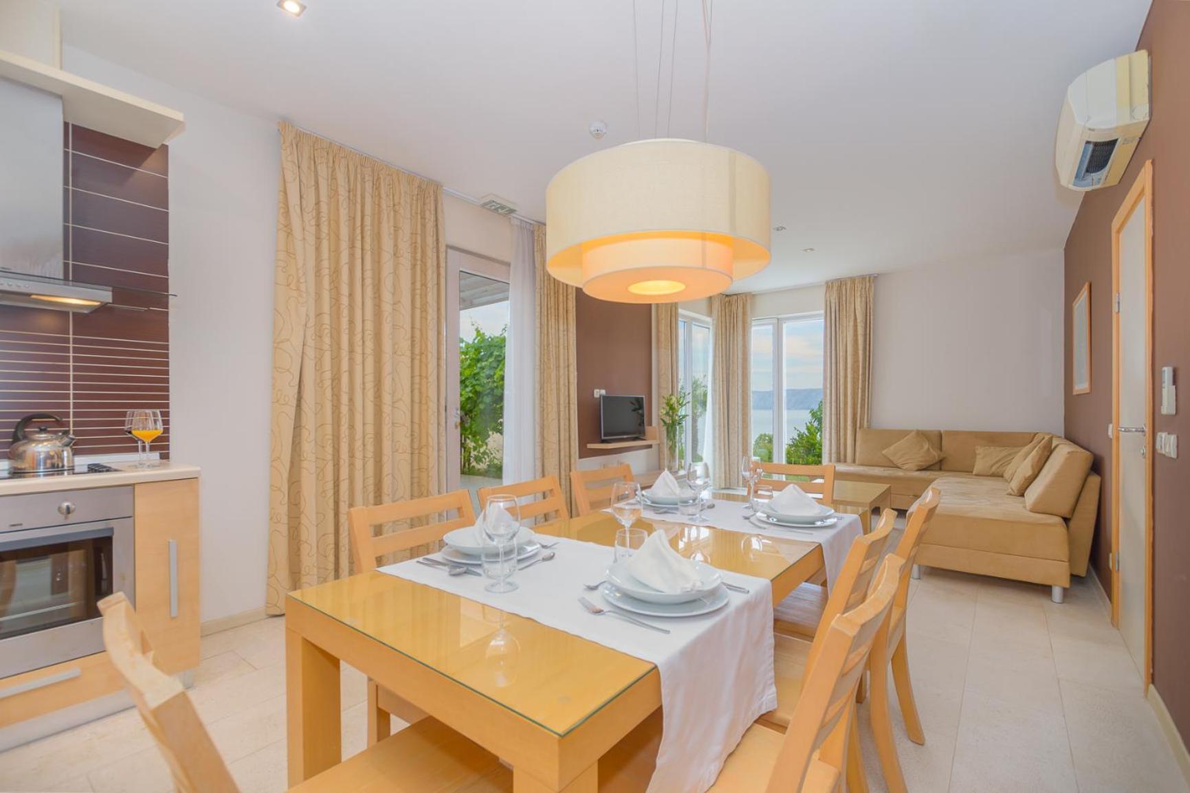 Apartments Grand Novi Vinodolski Resort Eksteriør billede