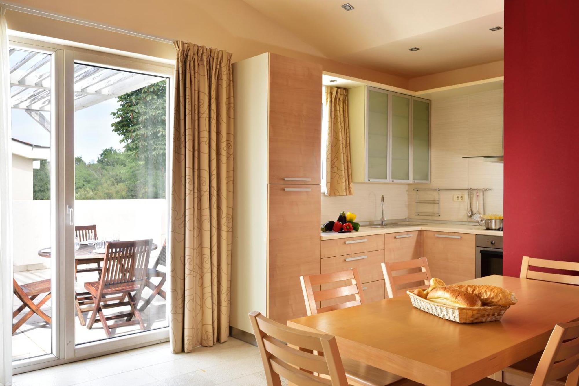 Apartments Grand Novi Vinodolski Resort Værelse billede
